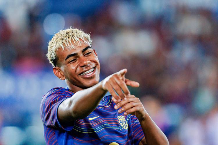 12战砍311分！杜兰特成为火箭队史最快达成三百分的球员