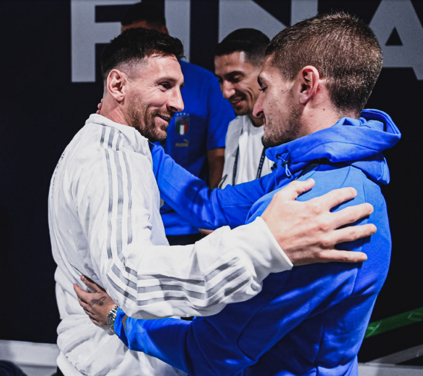 巴黎圣日耳曼外线火力猛烈