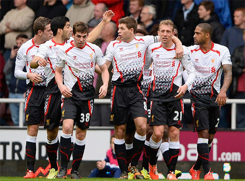 踢球者：拜仁计划1月再谈格纳布里和格雷茨卡续约