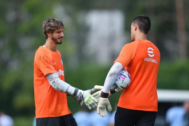 早报：长期演练少打一人，为的就是今天！