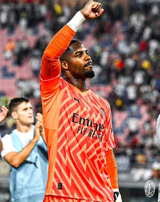 维拉与布伦特福德的重大交易，五千万的锋线答案